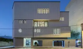 "جعبه‌های پنهان"؛ معماری یک خانه خاص همدانی/ تصاویر