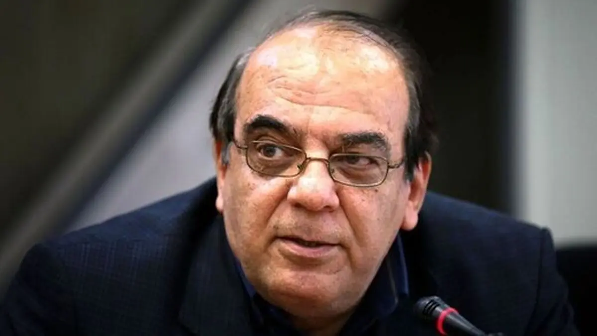 انتقاد عبدی از «ناهماهنگی در اطلاع رسانی پیاپی» ایران درباره مذاکرات وین