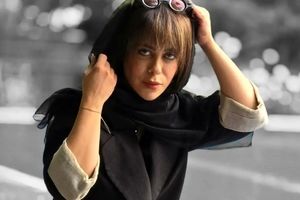 استایل خاص الهام اخوان بازیگر «سریال از یاد رفته» در اکران یک فیلم