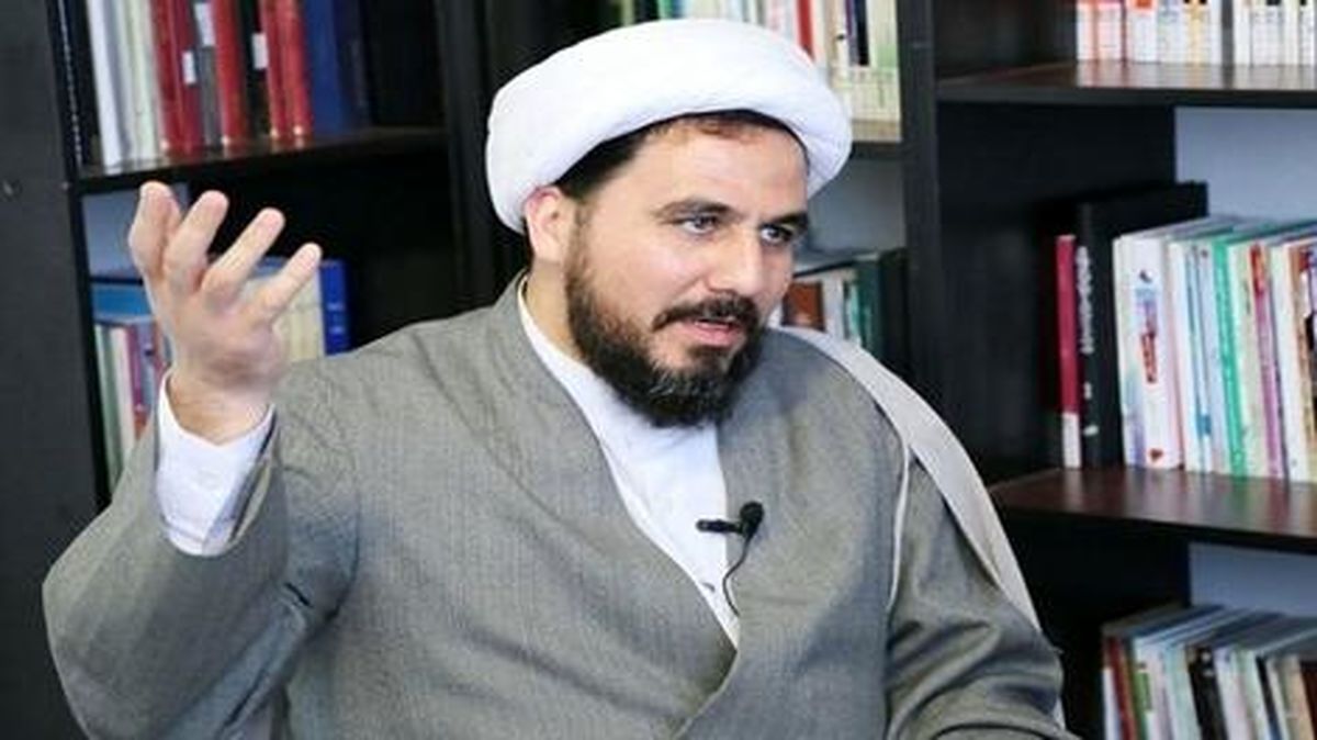 بی حجاب ها باید «تبعید» شوند/ ابتدا با سلبریتیهای بی حجاب برخورد شود