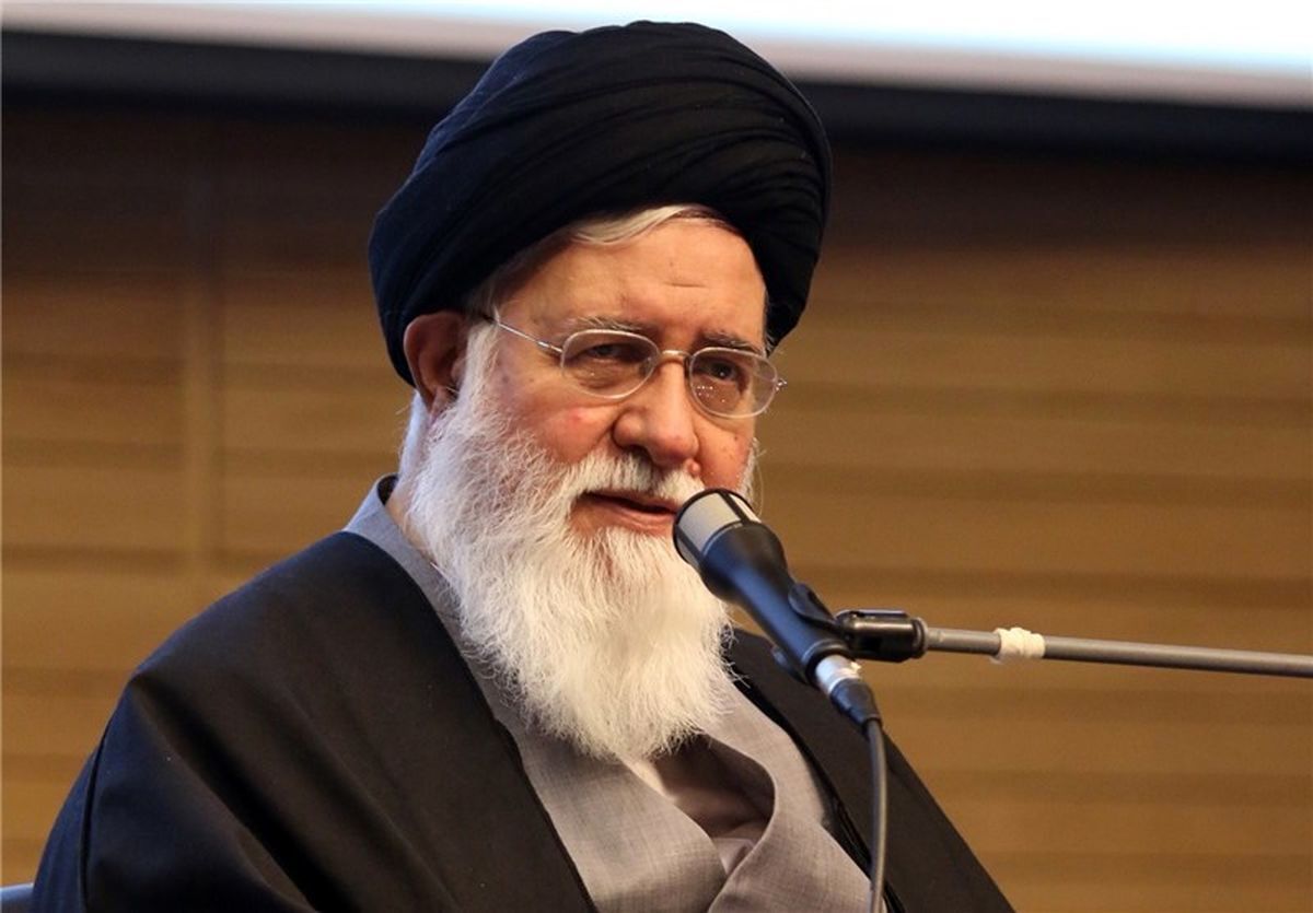 علمالهدی: عدهای برای «گران کردن کالاها» مسابقه گذاشتهاند