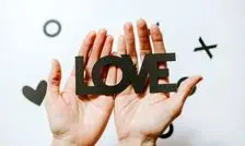 وابستگی عاطفی: چگونه از دام اعتیاد عاطفی خلاص شویم؟