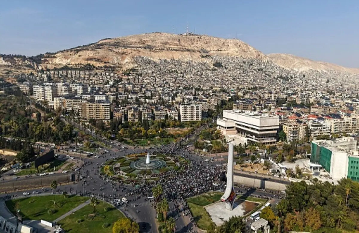 پرواز هواپیماهای شناسایی اسرائیل بر فراز دمشق همزمان با نفوذ زمینی در جنوب سوریه

