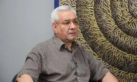 لحظه بازداشت ابراهیم اصغرزاده هنگام سخنرانی آنلاین/ ویدئو