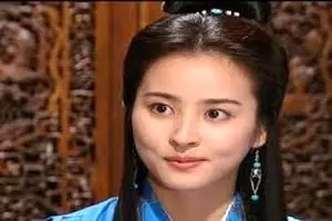 عکس زیرخاکی از چهره دیده نشده و جالب بانو سوسانو در دوران دبیرستان