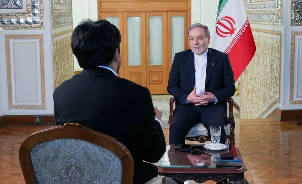 عراقچی: آمریکا آماده مذاکره نیست/ اگر آمریکایی‌ها رویکرد خود را تغییر دهند ما هم آماده‌ مذاکره‌ایم/ کاملاً مصمم هستیم برنامه هسته‌ای صلح‌آمیز خود را ادامه دهیم/ قبل از رفع نگرانی‌ها، بازرسی‌های آژانس نمی‌تواند از سر گرفته شود

