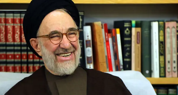 توصیه خاتمی: بدور از ذوق‌زدگی و تندروی موفقیت سیاسی و نظامی خود را تثبیت کنیم |همه باید به موفقیت مذاکرات کمک کنیم