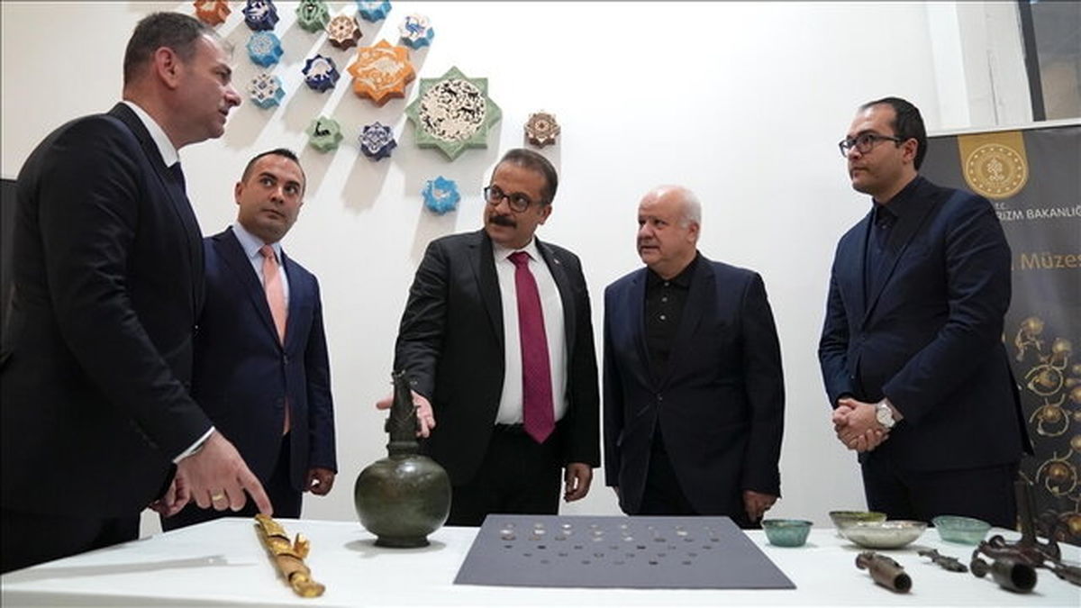 ترکیه ۵۵ شیء قاچاقشده را به ایران بازگرداند