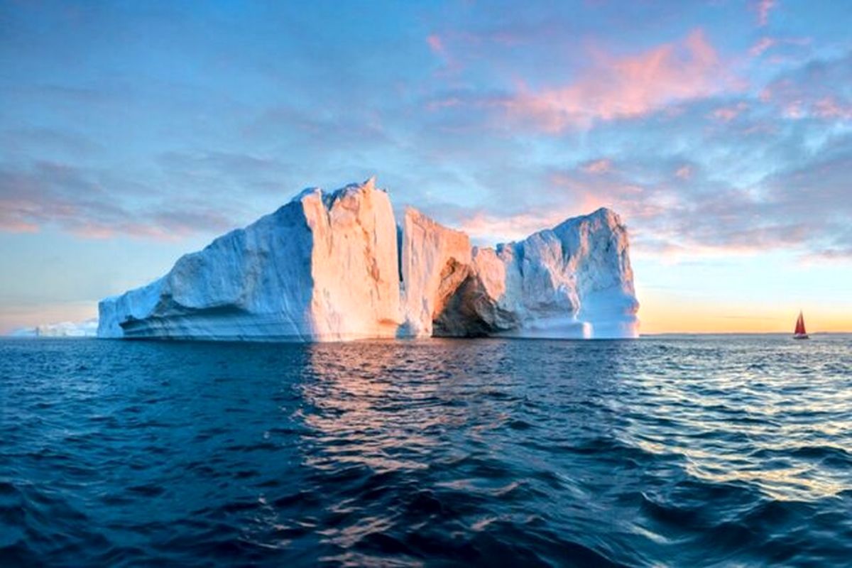 ذوب شدن ۴۷۰۰ گیگاتن یخ از سال ۲۰۰۲ در گرینلند/ این آبها می توانند کل آمریکا را نیم متر زیر آب ببرند