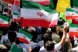 برگزاری تجمع مردم تهران در حمایت از عملیات «بشارت فتح»/ ویدئو