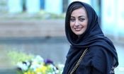 نفیسه روشن رسما اعلام کرد با خود سلاح سرد حمل می‌کند/ عکس