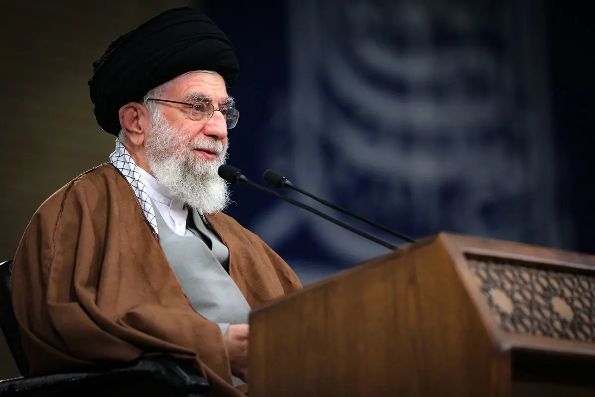 پیام جامعه مدرسین در آستانه مراسم بدرقه رهبر شهید انقلاب اسلامی
