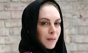 افسانه بایگان با پسر و عروسش