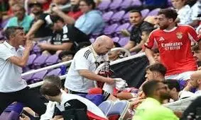 بارها گفته‌ام در زمین کنترلم را از دست می‌دهم