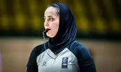 قضاوت مهسا کارگری در دیدار بسکتبال زنان ژاپن و هنگ‌کنگ

