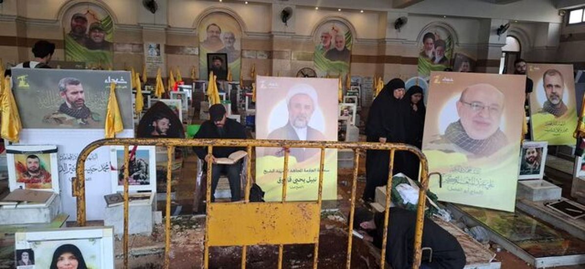 پیکر فرماندهان شهید حزبالله به خاک سپرده شد