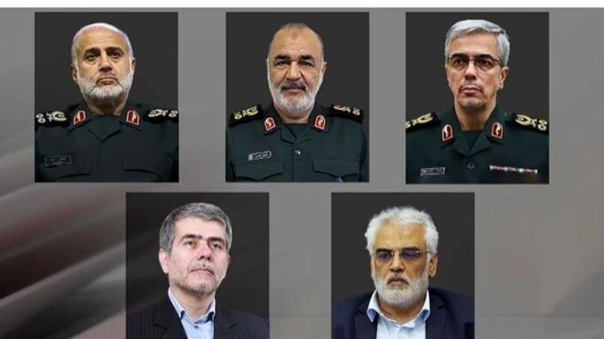  چه کسانی باید پاسخگوی ضعیف شدن نظام اطلاعاتی ایران باشند؟/ به جای تروریست‌های واقعی، مازیار ابراهیمی را تحت فشار به اقرار به ترور شهید شهریاری وادار کردند و آبروی خود و دیگران را بردند/ مصوبه ای از مجلس که بزرگ‌ترین خدمت به جاسوسی اسرائیل بود