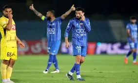 مهاجم بارسایی استقلال درخواست جدایی داد