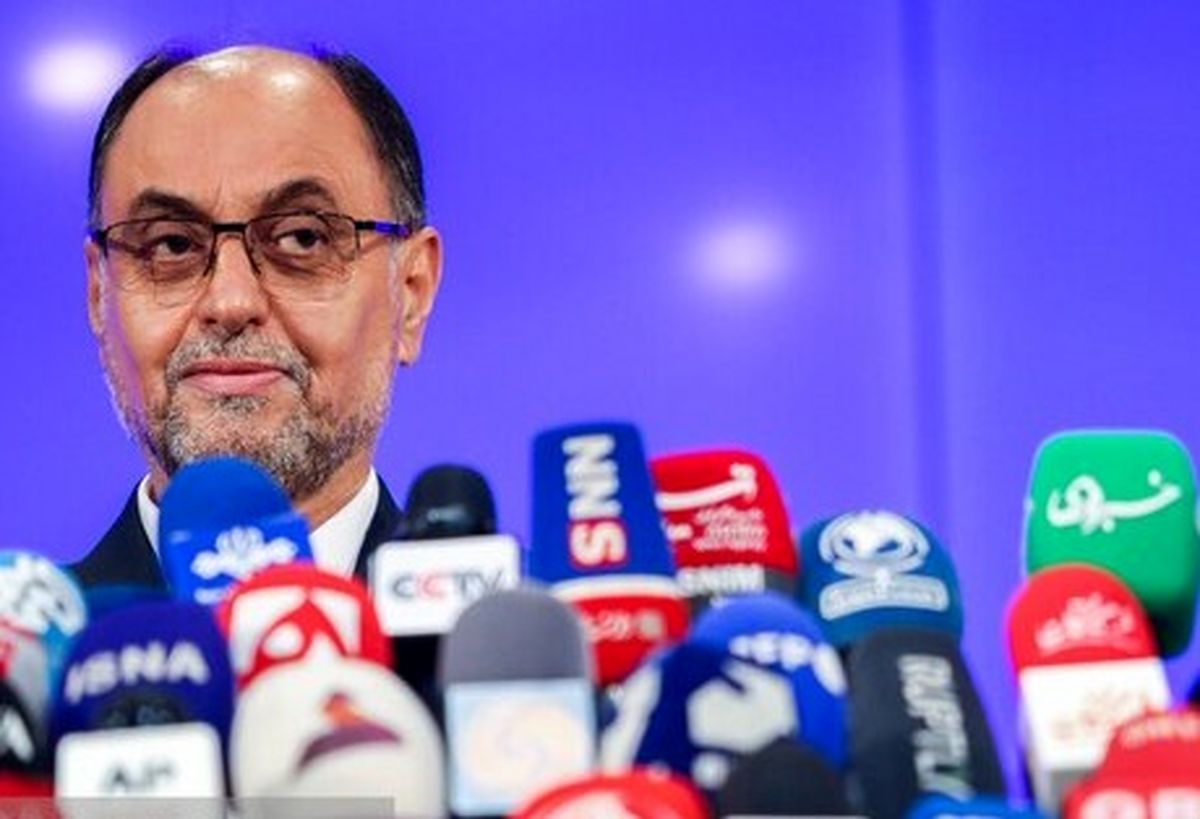 وحید حقانیان: با تصمیم شخصی داوطلب کاندیداتوری شدم/ بنا دارم از آخرین لایه مغز نظام به پوسته اول و ظاهری، گذر کنم/ ویدئو