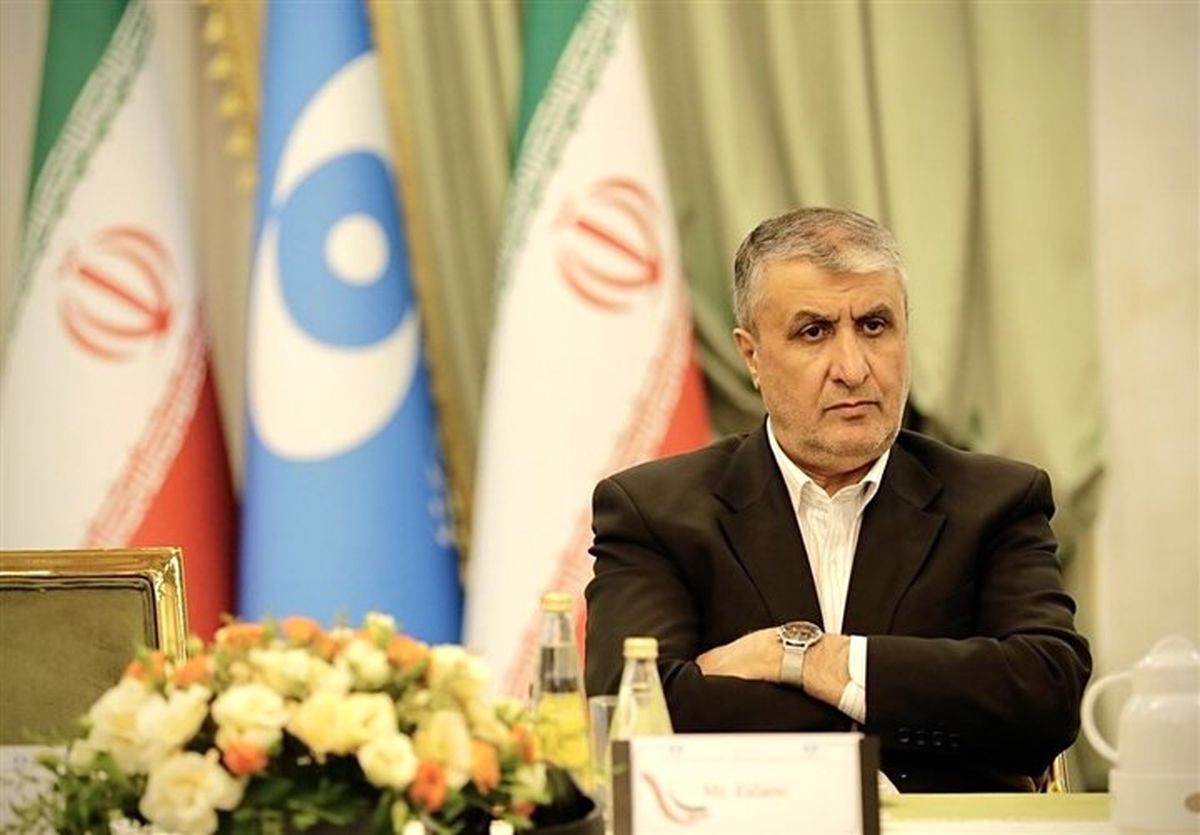 ایران برای ساخت 4 نیروگاه اتمی با روسیه توافق 25 میلیارد دلاری امضا کرد

