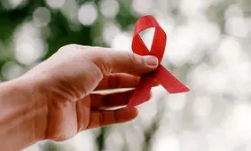 گفتگو با زن مبتلا به HIV/ منتظر مرگ خودم بودم/ همسرم مقابل چشمانم با زنان دیگر رابطه داشت