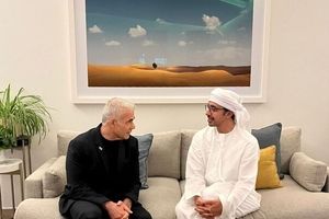 دیدار رهبر اپوزیسیون رژیم صهیونیستی با وزیر خارجه امارات در ابوظبی
