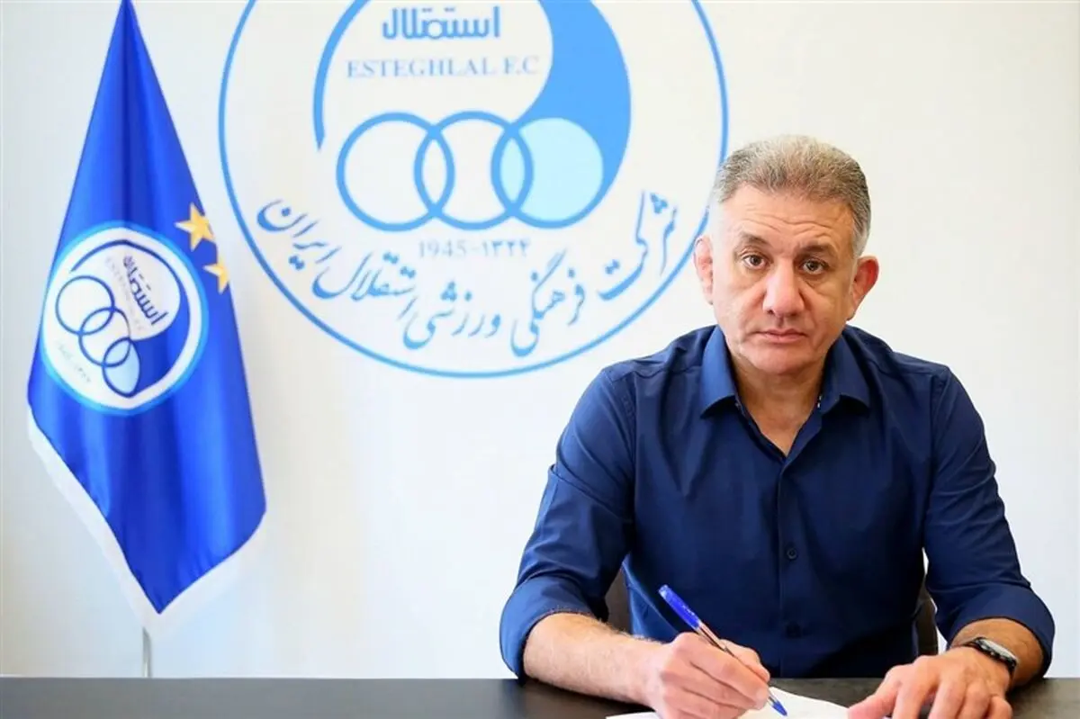 محمدی سرمربی تیم کشتی آزاد استقلال شد

