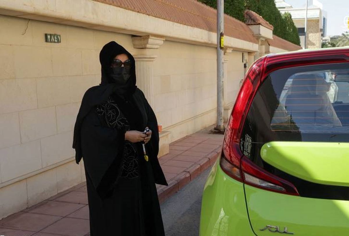 راننده تاکسی زن در ریاض عربستان/ عکس