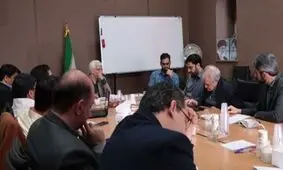 عکس جنجالی از جلسات دولت سایه سعید جلیلی/ نام این مرد در پرونده فساد چای دبش مطرح است

