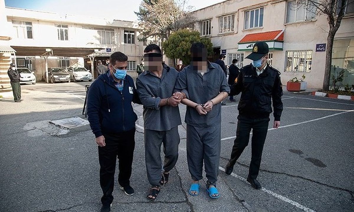 دستگیری زورگیران خشن سوار بر پراید مشکی