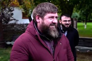 3 اسیر اوکراینی؛ هدیه پسر رهبر چچن به پدرش/ ویدئو
