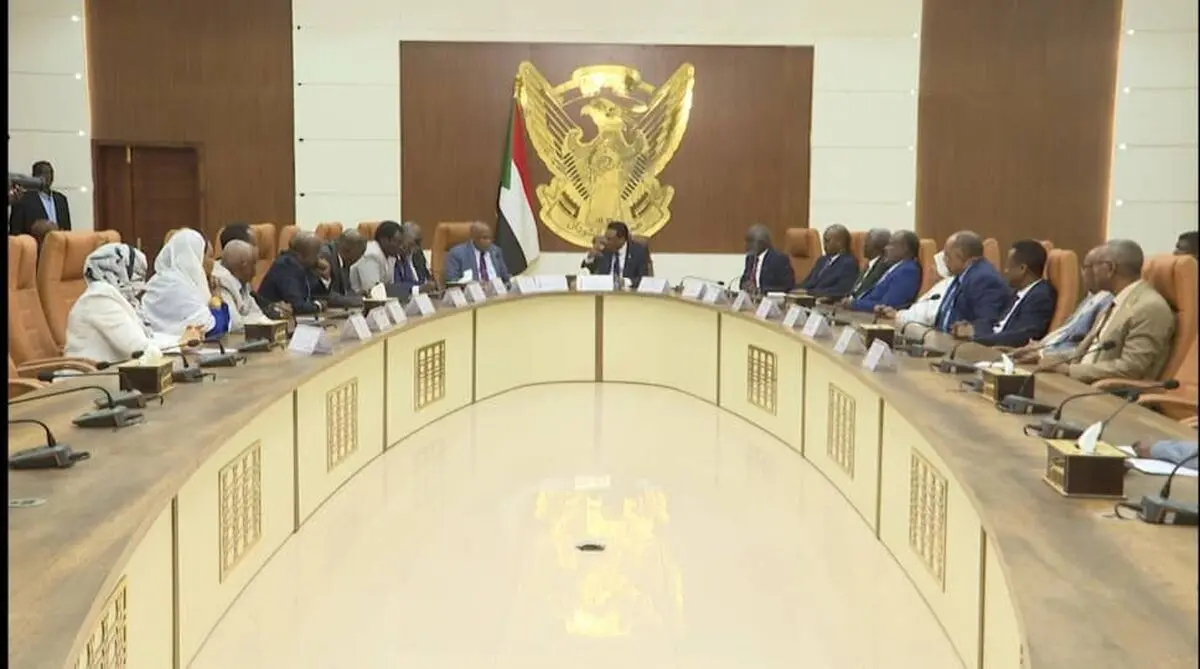 کابینه سودان منحل شد

