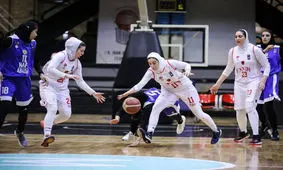 پیروزی زنان بسکتبالیست کردستانی در لیگ برتر

