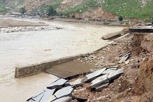 بارش بی سابقه در ۱۰۰ سال اخیر/ احتمال تخریب دومین پل در آستارا