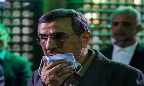 محمود احمدی نژاد پس از مدتها بالاخره آفتابی شد/ عکس

