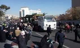 هم آنان که در تشییع شهدای گمنام شرکت کردند مردمند و هم آنان که در اعتراضات به خیابان آمدند