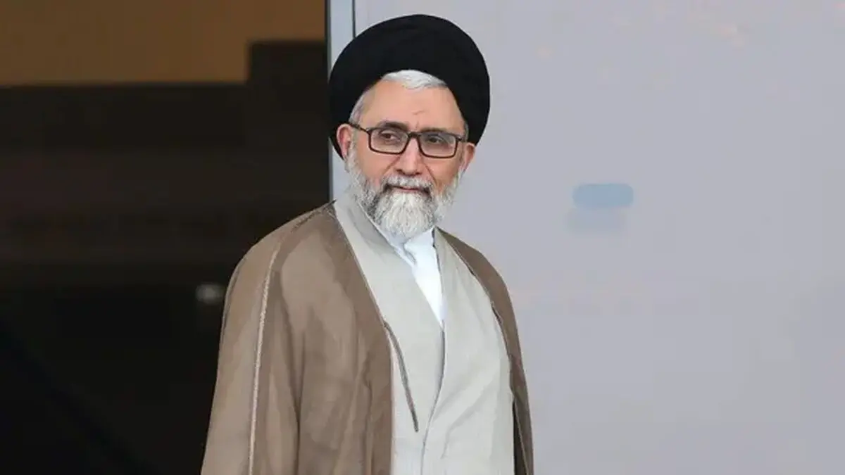  مراسم وداع با پیکر مطهر «اسماعیل خطیب» در حرم رضوی/ ویدئو