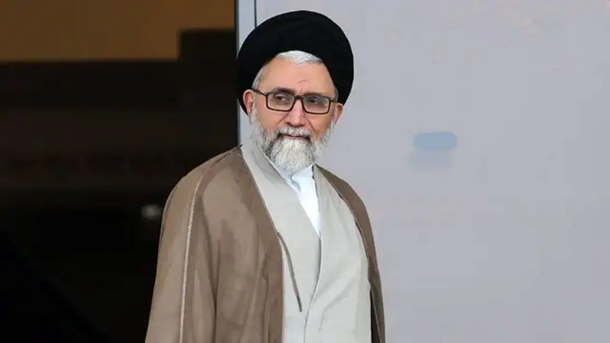  مراسم وداع با پیکر مطهر «اسماعیل خطیب» در حرم رضوی/ ویدئو