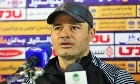 مثل بچه سرراهی با ما برخورد کردند