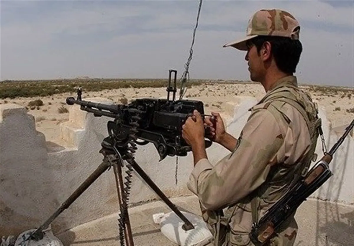 درگیری مرزداران زاهدان با قاچاقچیان/ یک سوداگر مرگ به هلاکت رسید
