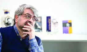 بعد از اتفاقات سال ۱۳۶۰، احزاب سیاسی نداریم بلکه محفل‌های سیاسی اند