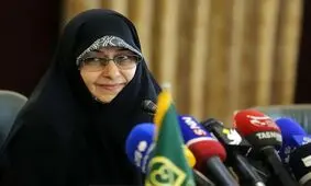 انسیه خزعلی: پدرم نگفته بود مخالفت با سید محمد خاتمی از طرف ولی عصر (عج) است

