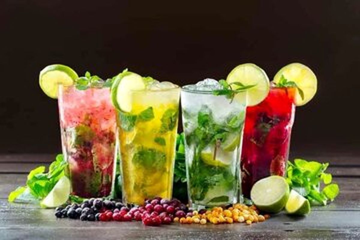 بهترین نوشیدنی ها برای روزهای گرم