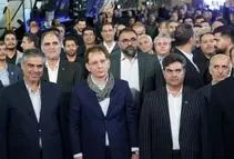 واگن‌های ایرانی با همت کارگران فولاد درخشان آماده صادرات ریلی شدند