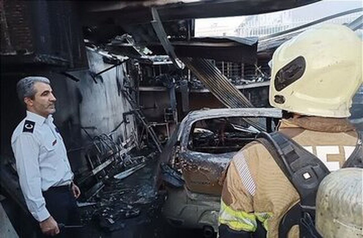 سوختن دو خودرو در آتش‌سوزی جنوب تهران