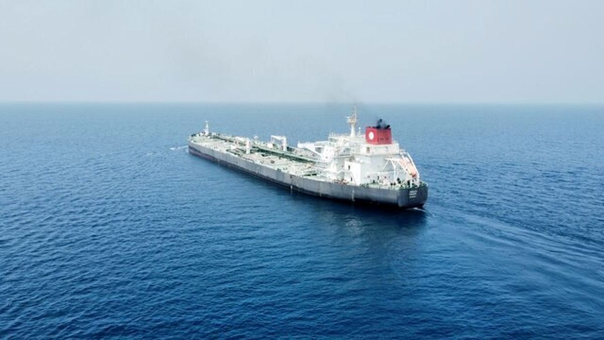 ادعای الجزیره: توافق تهران و آتن برای آزادی نفتکش‌های یونانی/ این دو کشتی آبهای ایران را ترک کردند