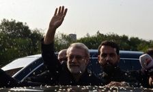 لبنانی‌ها با برنج از لاریجانی استقبال کردند/ ویدئو