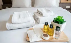 کدام وسایل هتل را می توان برد و چه وسایلی را نباید از هتل برداریم؟