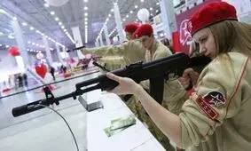  روسیه می خواهد ارتش جوانان را با نام «ارتش پوتین» شکل دهد