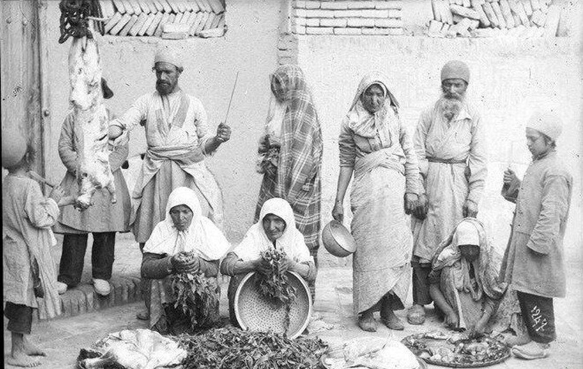 دستور پخت قورمه سبزی در زمان قاجار